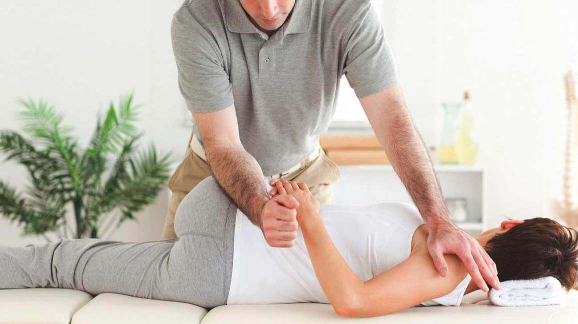 10 من أفضل اختصاصيي تقويم العمود الفقري الناطقين بالإنجليزية في كوريا (سيول، بوسان، بيونغتايك)