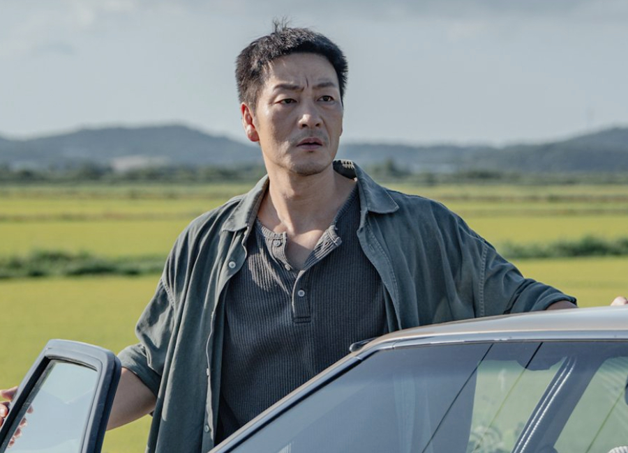 5 أسباب تجعل المسلسل الكوري 'The Scarecrow' الإجابة الحاسمة لفيلم 'Memories of Murder' لـ بونغ جون هو