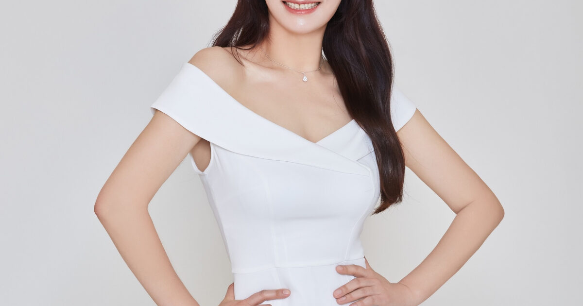 النجمة الكورية كيم مي ريو (Kim Mi Ryeo) تكشف قصة الندوب على معصمها وفترة أصعب حياتها